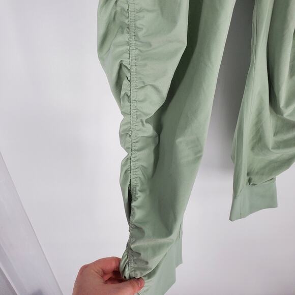 Athleta Opal Green Altitude II Pant Joggers - Picture 5 of 10